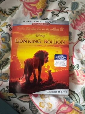 Disney The Lion King Blu‑ray DVD Multi‑Screen Edition - red, orange, yellow